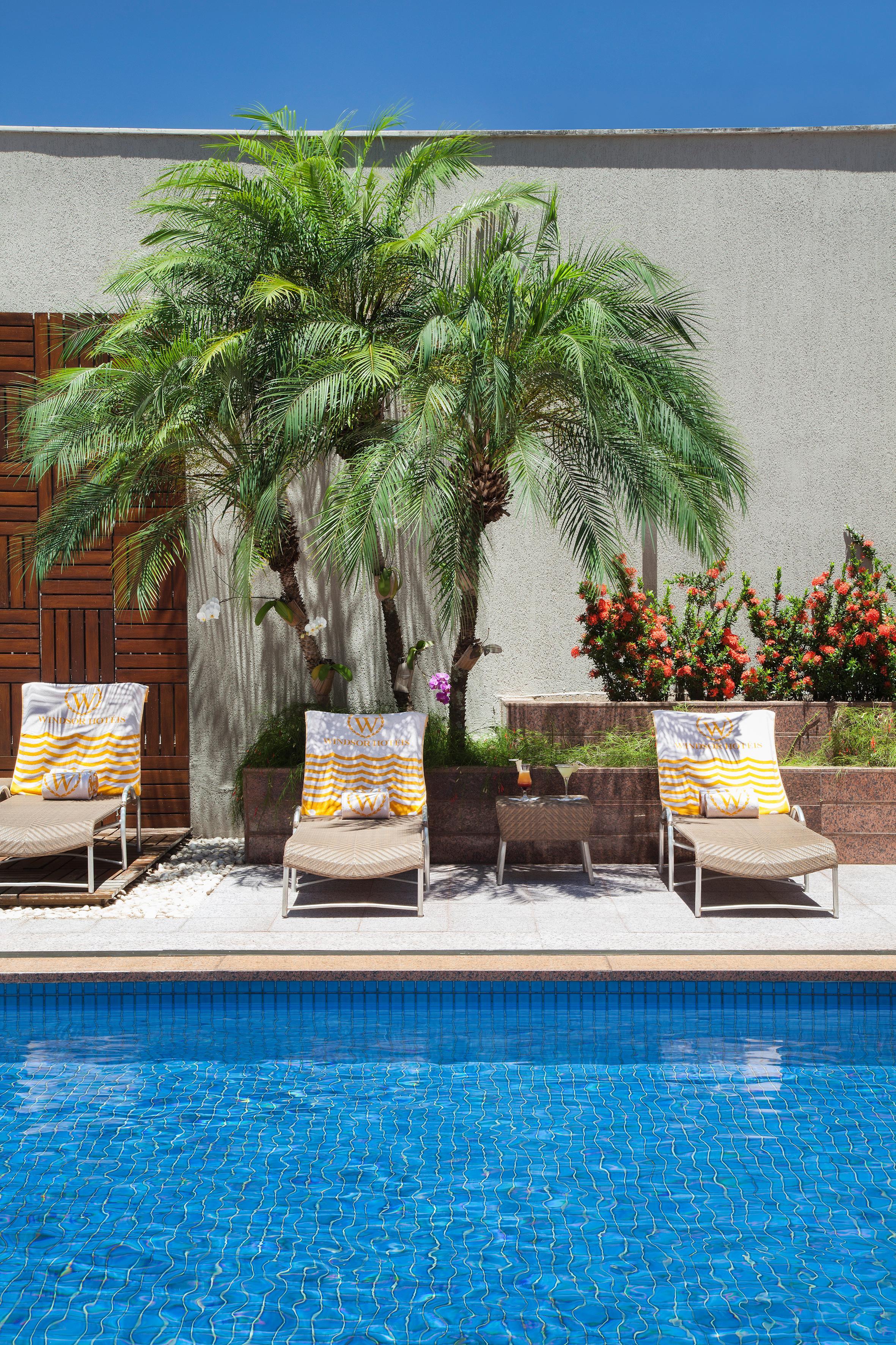 Hotel Windsor Plaza Brasilia Exterior foto The pool at the W South Beach