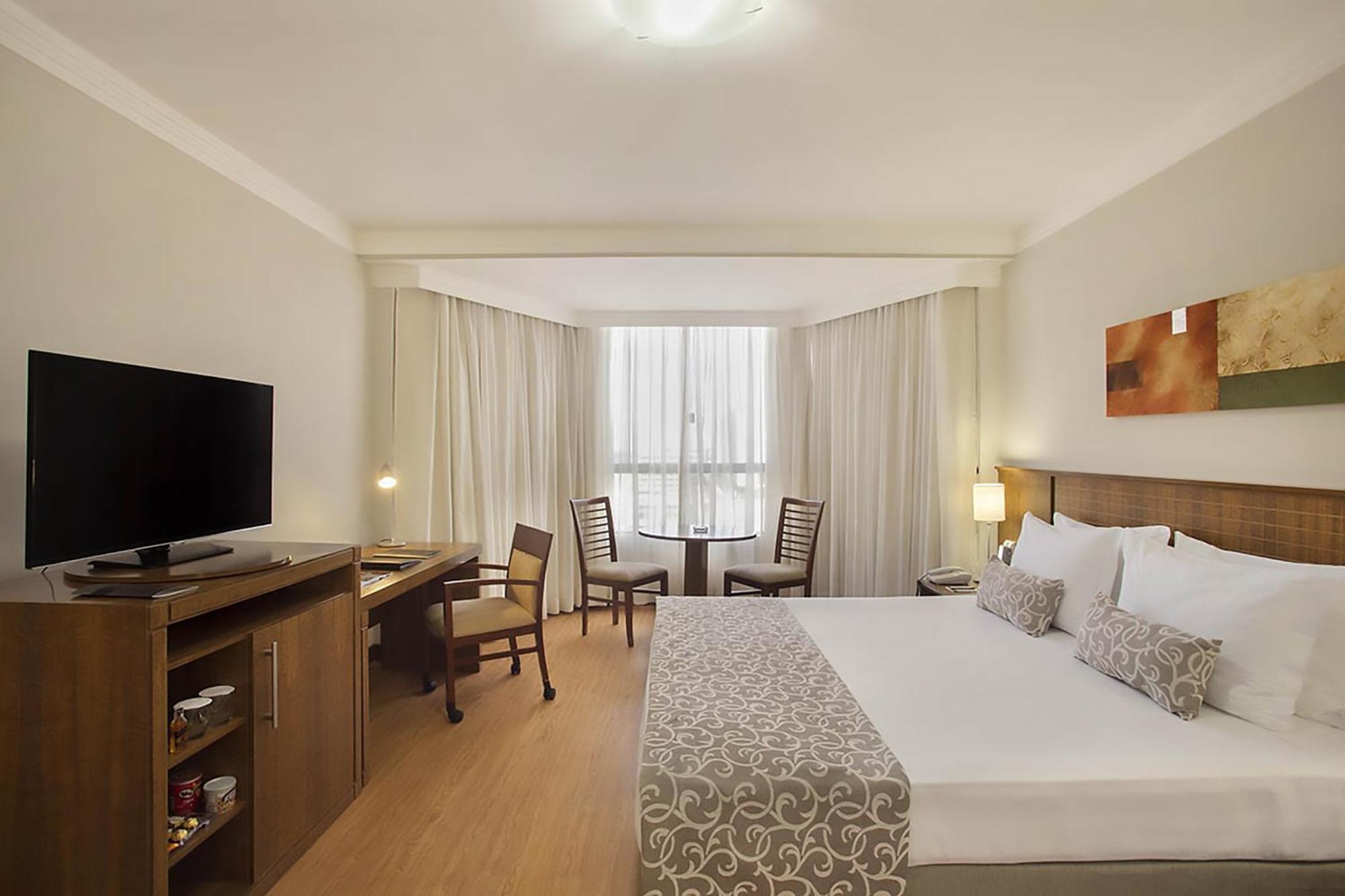 Hotel Windsor Plaza Brasilia Exterior foto A room at the hotel