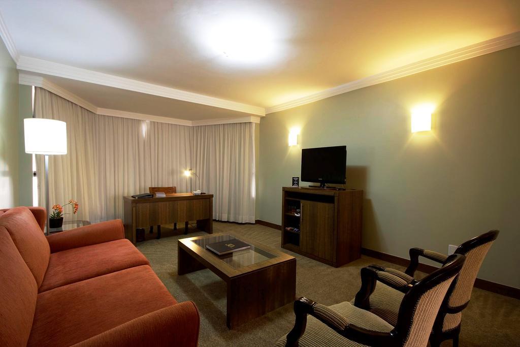 Hotel Windsor Plaza Brasilia Habitación foto Living room