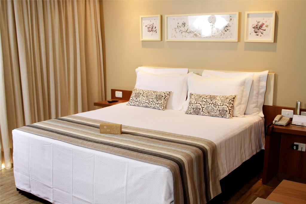 Hotel Windsor Plaza Brasilia Habitación foto A bed